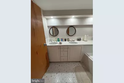 7 N Columbus Boulevard #212, Philadelphia, PA 19106 - Photo 23