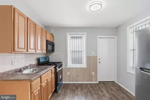 4537 N Colorado St, Philadelphia, PA 19140 - Photo 9