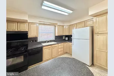 1812 Kendrick Street, Philadelphia, PA 19152 - Photo 7