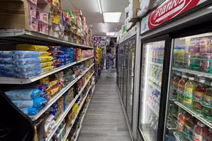 1431 S 58th St, Philadelphia, PA 19143 - Photo 9