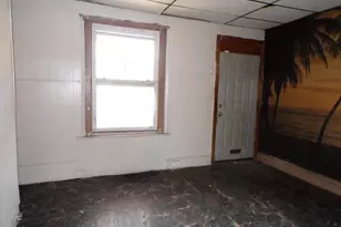 2057 S Cecil St, Philadelphia, PA 19143 - Photo 9