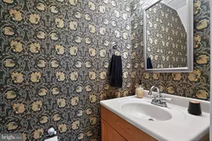 769 N Ringgold St, Philadelphia, PA 19130 - Photo 33