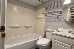 912 Waverly St, Philadelphia, PA 19147 - Photo 13