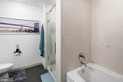 2101 Market Street #2307, Philadelphia, PA 19103 - Photo 23