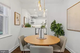 736 S 6th St, Philadelphia, PA 19147 - Photo 5