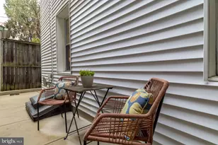 736 S 6th St, Philadelphia, PA 19147 - Photo 23