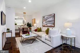 736 S 6th St, Philadelphia, PA 19147 - Photo 3