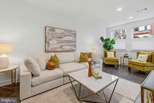 736 S 6th St, Philadelphia, PA 19147 - Photo 3