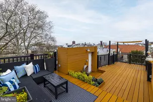 736 S 6th St, Philadelphia, PA 19147 - Photo 23