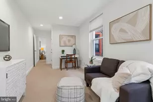 736 S 6th St, Philadelphia, PA 19147 - Photo 15