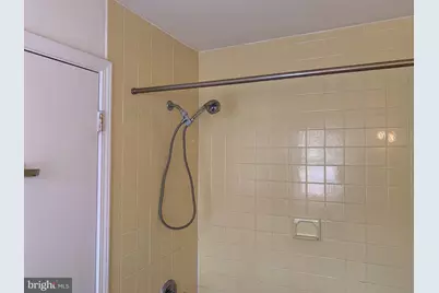 1207 Locust Street #2F, Philadelphia, PA 19107 - Photo 13