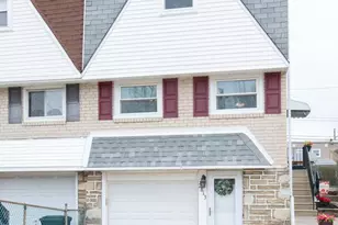 2813 Shelley Rd, Philadelphia, PA 19152 - Photo 3