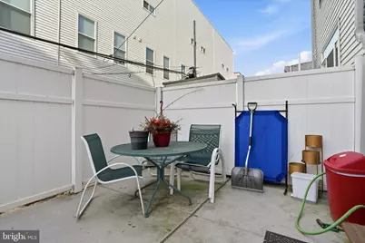 1739 W Seybert Street, Philadelphia, PA 19121 - Photo 13
