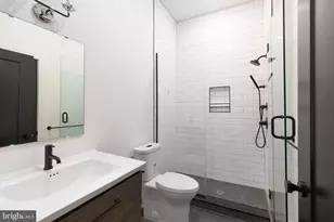 2940 W Thompson St, Philadelphia, PA 19121 - Photo 13