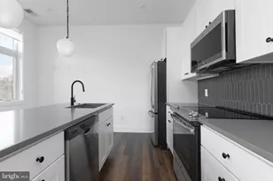 2940 W Thompson St, Philadelphia, PA 19121 - Photo 3