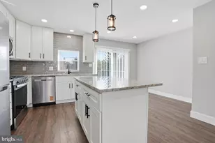 3641 N Hereford Ln, Philadelphia, PA 19114 - Photo 7