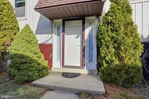 10232 Rubin Ln, Philadelphia, PA 19116 - Photo 3