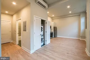 1300 S 19th St, Philadelphia, PA 19146 - Photo 9