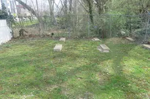 651 N 44th St, Philadelphia, PA 19104 - Photo 11