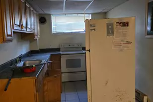 6446 Garman St, Philadelphia, PA 19142 - Photo 3