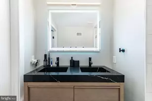 1805 Webster St, Philadelphia, PA 19146 - Photo 29