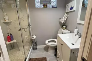 805 Griffith St, Philadelphia, PA 19111 - Photo 15