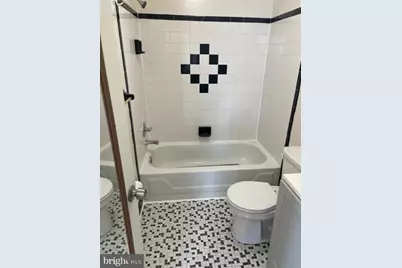 922 S 19th Street #3, Philadelphia, PA 19146 - Photo 5