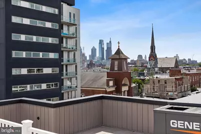 806 N 2nd Street #TOP 2 FLOORS FRONT, Philadelphia, PA 19123 - Photo 13