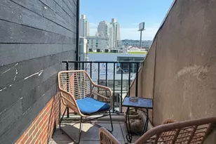 806 N 2nd St, Philadelphia, PA 19123 - Photo 3