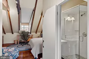 228 Spruce St, Philadelphia, PA 19106 - Photo 33