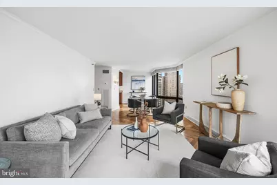 2018 Walnut Street #21L, Philadelphia, PA 19103 - Photo 11