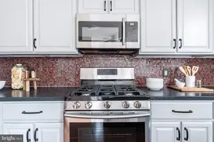 931 S 18th St, Philadelphia, PA 19146 - Photo 13