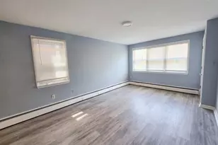 6036 Lawndale Ave, Philadelphia, PA 19111 - Photo 7