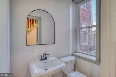 2424 E Norris Street, Philadelphia, PA 19125 - Photo 9