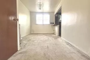 229 Stearly St, Philadelphia, PA 19111 - Photo 7