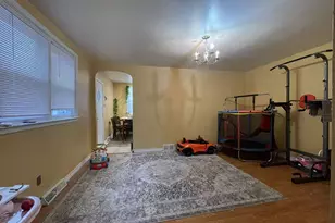 2733 Solly Ave, Philadelphia, PA 19152 - Photo 3