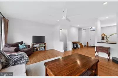 711 Lombard Street, Philadelphia, PA 19147 - Photo 9