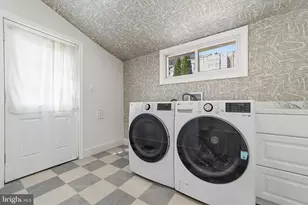 3411 Ainslie St, Philadelphia, PA 19129 - Photo 9