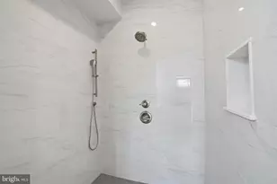 222 Hermitage St, Philadelphia, PA 19127 - Photo 27