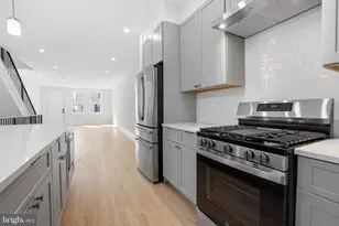 222 Hermitage St, Philadelphia, PA 19127 - Photo 11