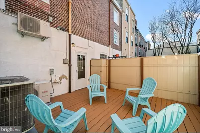 980 N Lawrence Street #C, Philadelphia, PA 19123 - Photo 15