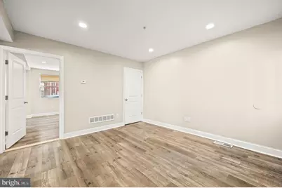 980 N Lawrence Street #C, Philadelphia, PA 19123 - Photo 9