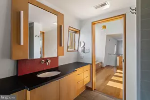 307 S Chadwick St, Philadelphia, PA 19103 - Photo 43