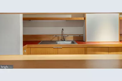 307 S Chadwick Street, Philadelphia, PA 19103 - Photo 19