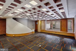 307 S Chadwick St, Philadelphia, PA 19103 - Photo 9