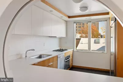 307 S Chadwick Street, Philadelphia, PA 19103 - Photo 33