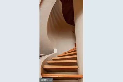 307 S Chadwick Street, Philadelphia, PA 19103 - Photo 11