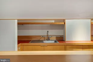 307 S Chadwick St, Philadelphia, PA 19103 - Photo 19