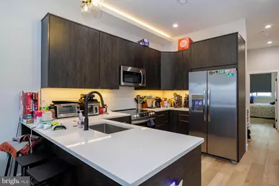 618 N 35th Street #1, Philadelphia, PA 19104 - Photo 3