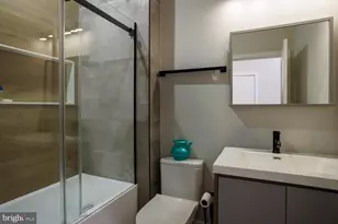 618 N 35th St, Philadelphia, PA 19104 - Photo 7